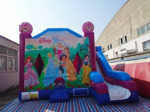 How Close to a Power Source Should You Set Up a Bounce House? How Close to a Power Source Should You Set Up a Bounce House?