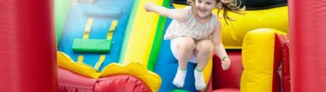How Many Kids Can Safely Play in a Bounce House at One Time? How Many Kids Can Safely Play in a Bounce House at One Time?