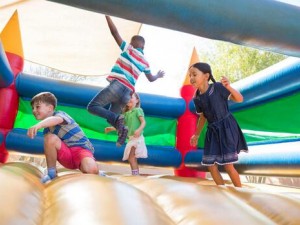 What Dangers Arise When Kids of Different Ages Use a Bounce House Together? What Dangers Arise When Kids of Different Ages Use a Bounce House Together?